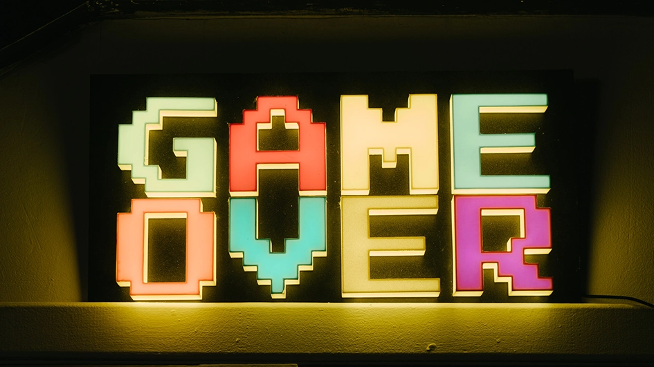 logo Game over de jeu vidéo éclairé