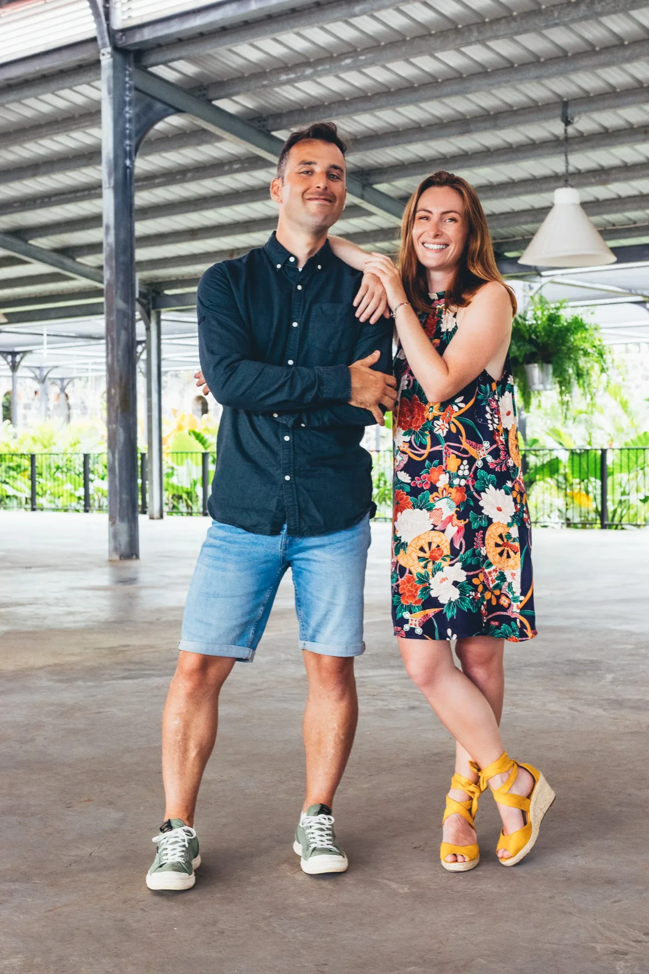 Clément Chappron (L’enfant Sauvage) et Fanny Métivier (Citron Sorbet), partenaires dans la vie comme dans le travail, sous une halle tropicale à l’île Maurice
