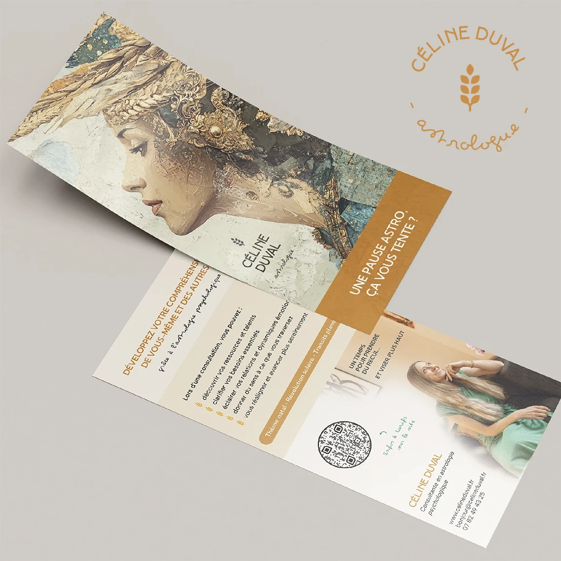 Flyer recto verso de Céline Duval, Une pause astro ça vous tente, avec portrait, QR code et logo circulaire à l’épi de blé